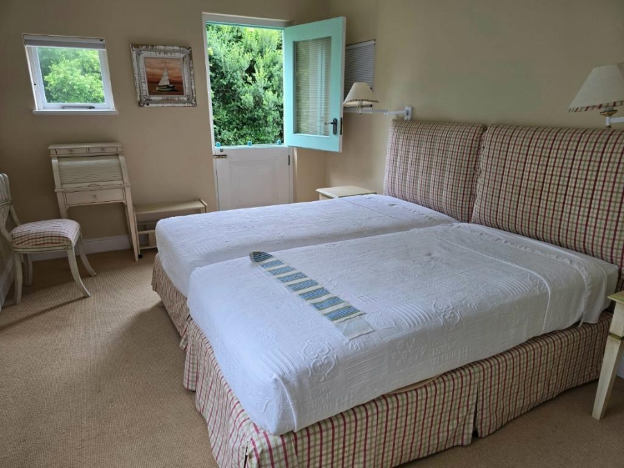 To Let 5 Bedroom Property for Rent in Lower Robberg Western Cape